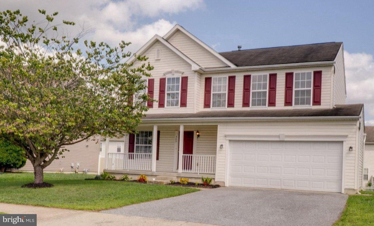 369 Theater Ln Property Photo 1