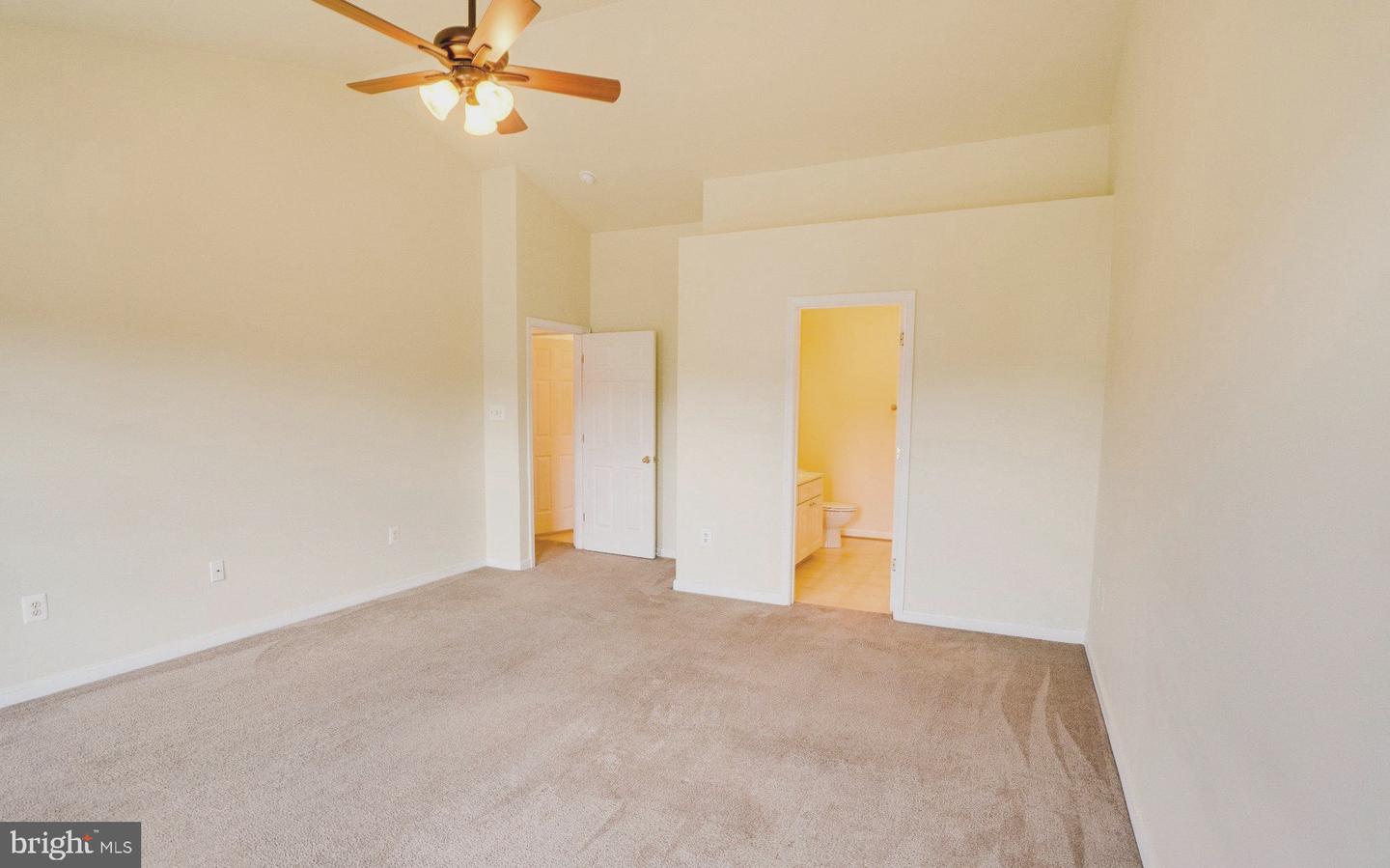 369 Theater Ln Property Photo 18