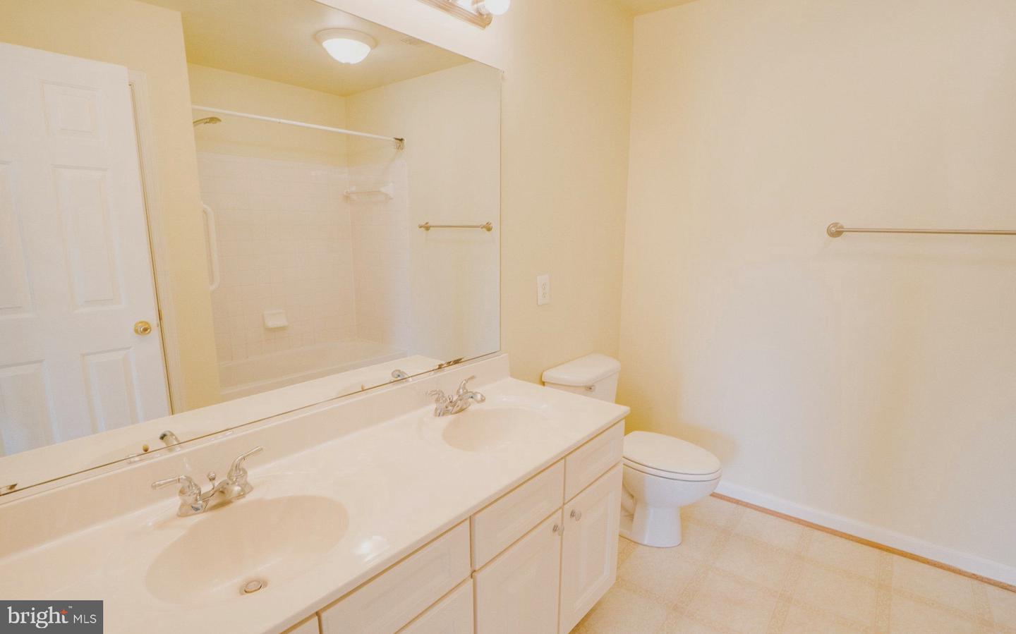 369 Theater Ln Property Photo 20