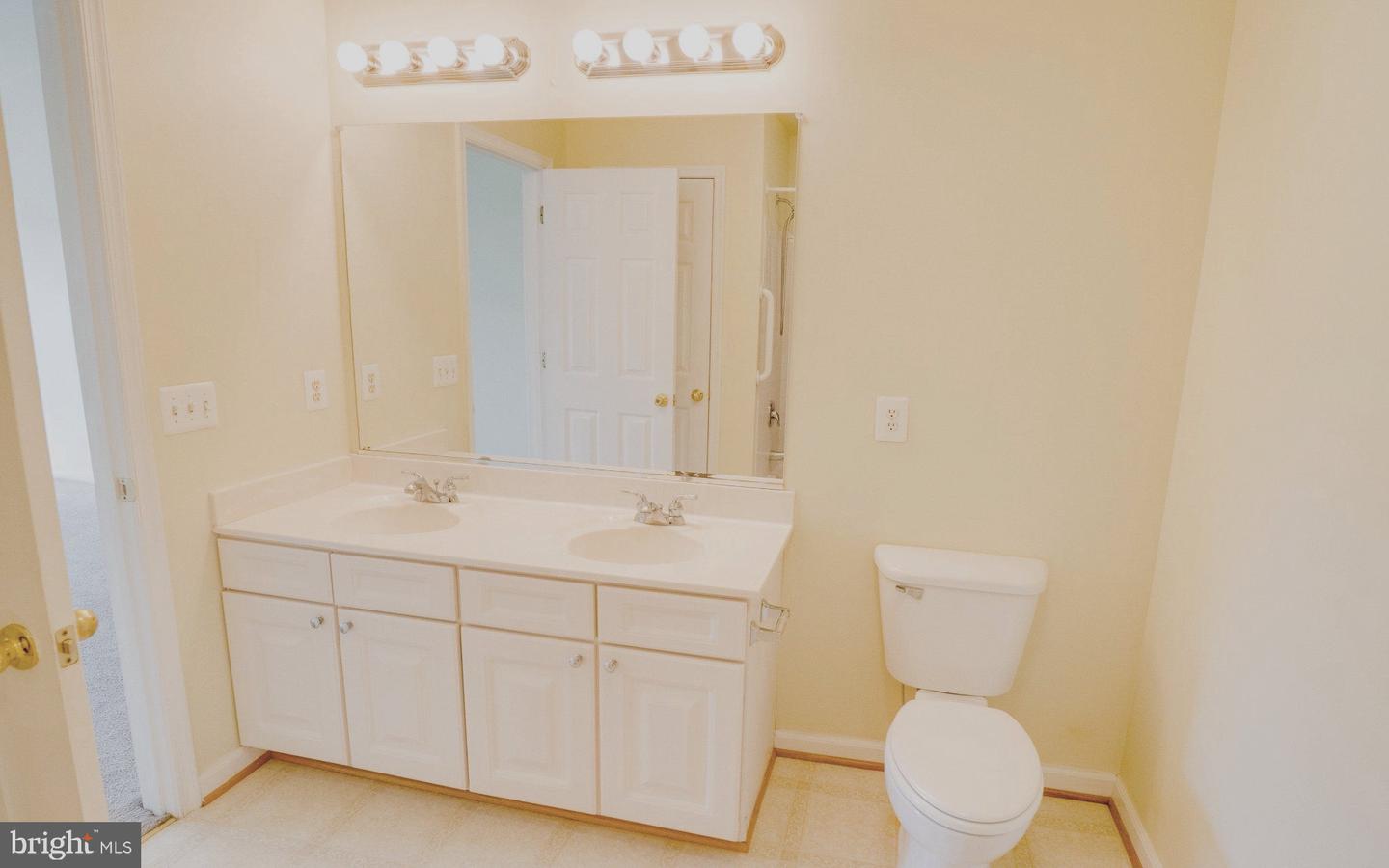 369 Theater Ln Property Photo 21