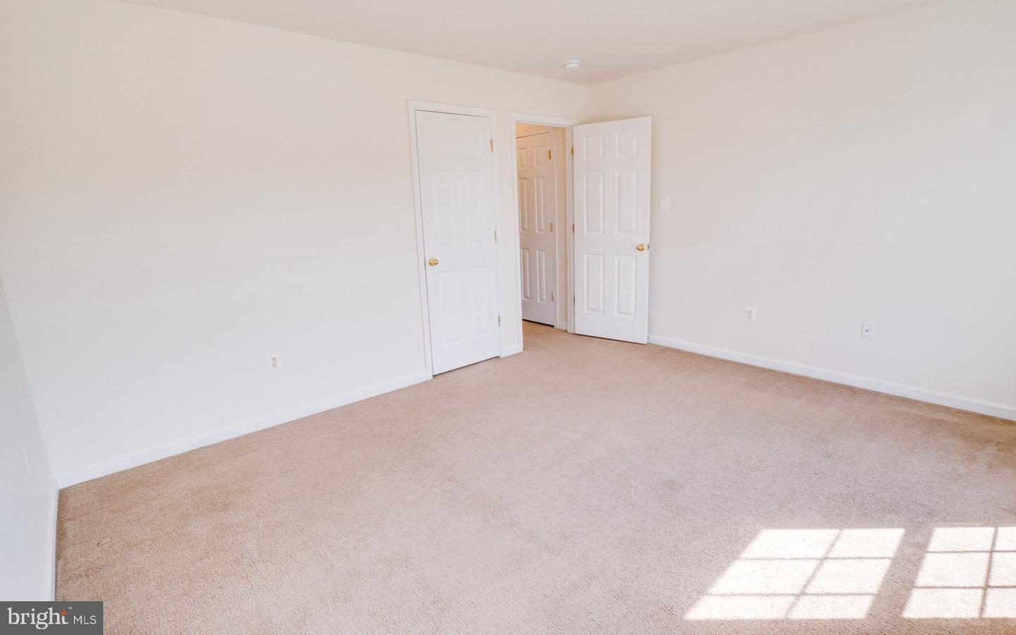369 Theater Ln Property Photo 27