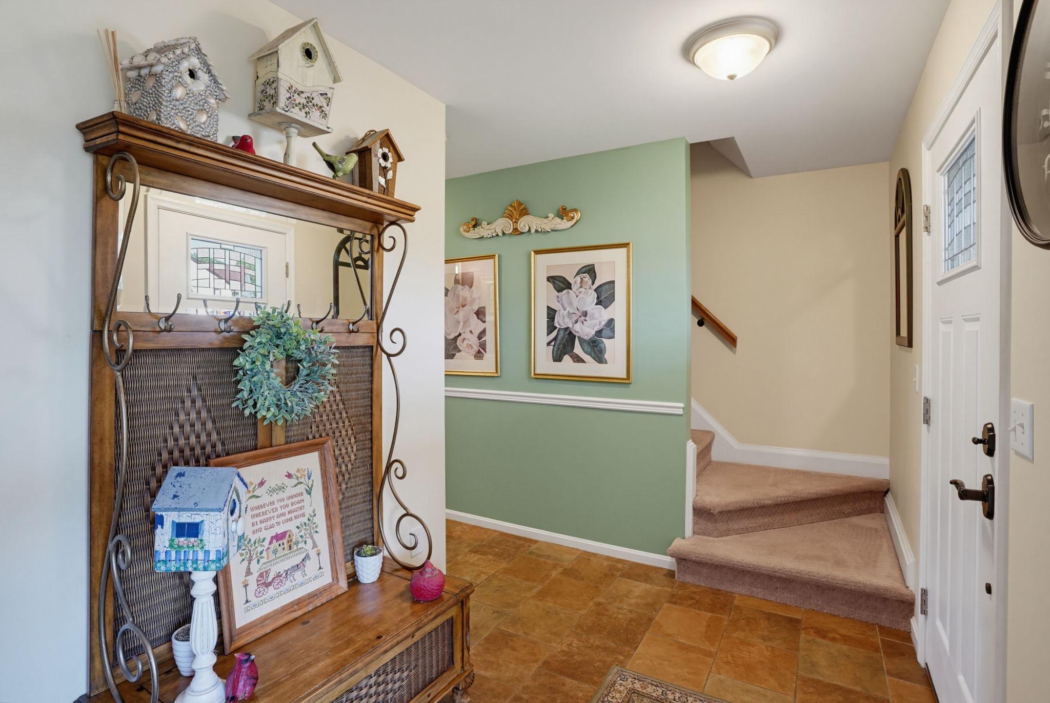 36 Benson Ct Property Photo 5