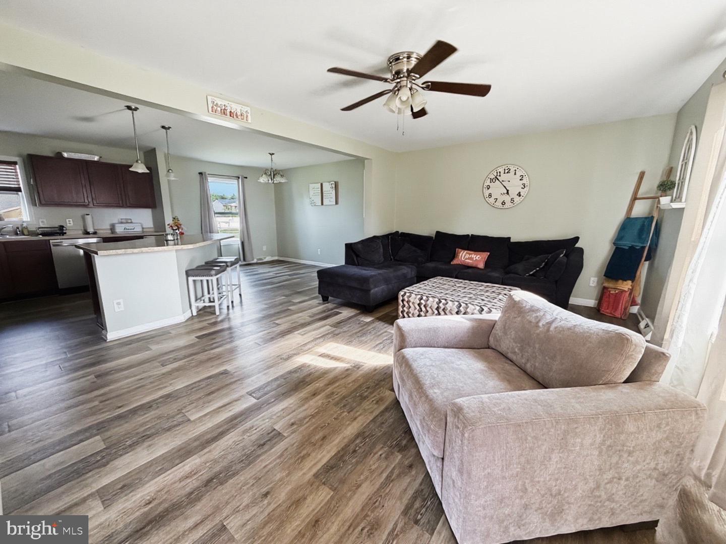 25 S Govan Ave Property Photo 4