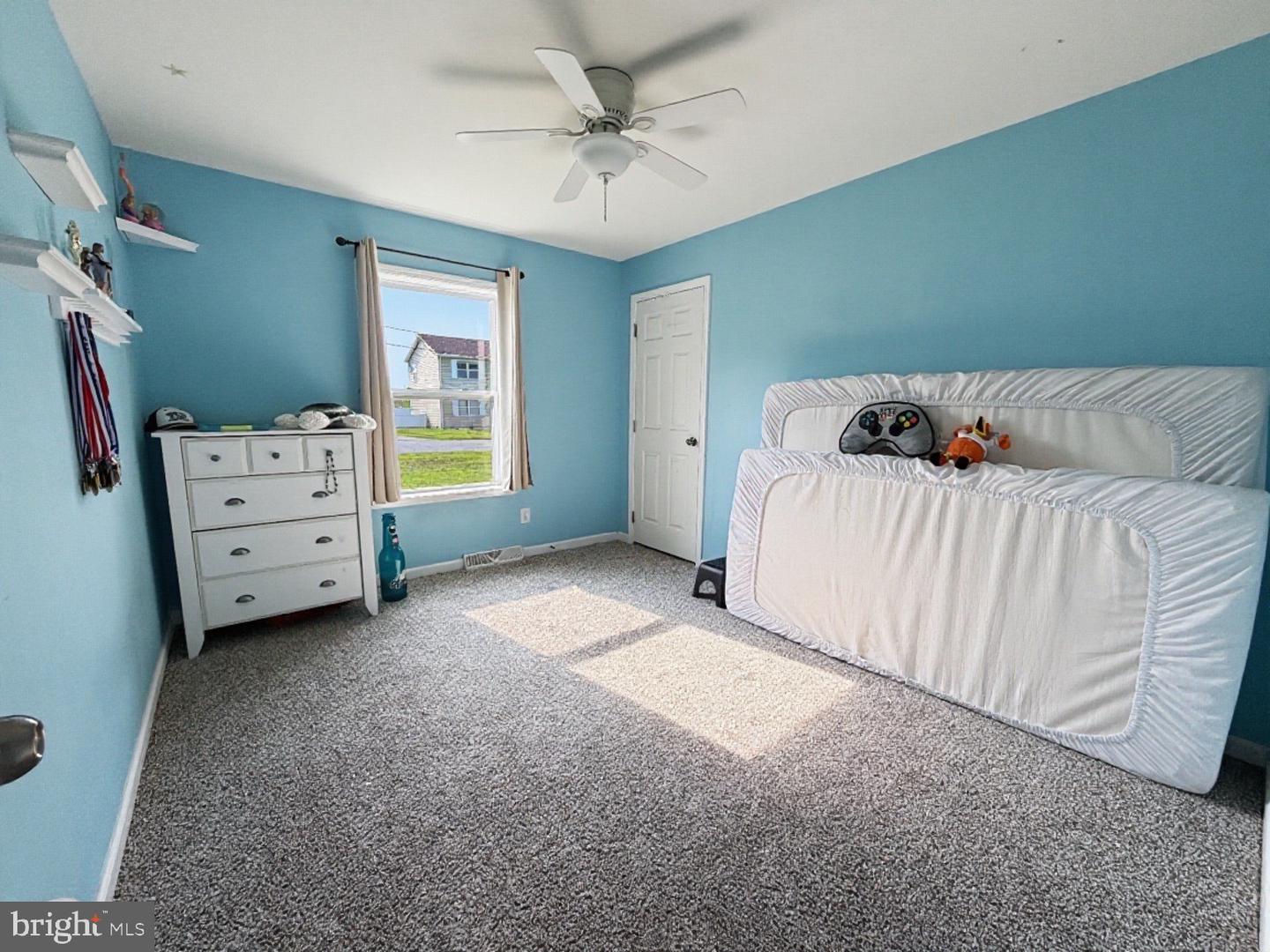 25 S Govan Ave Property Photo 13