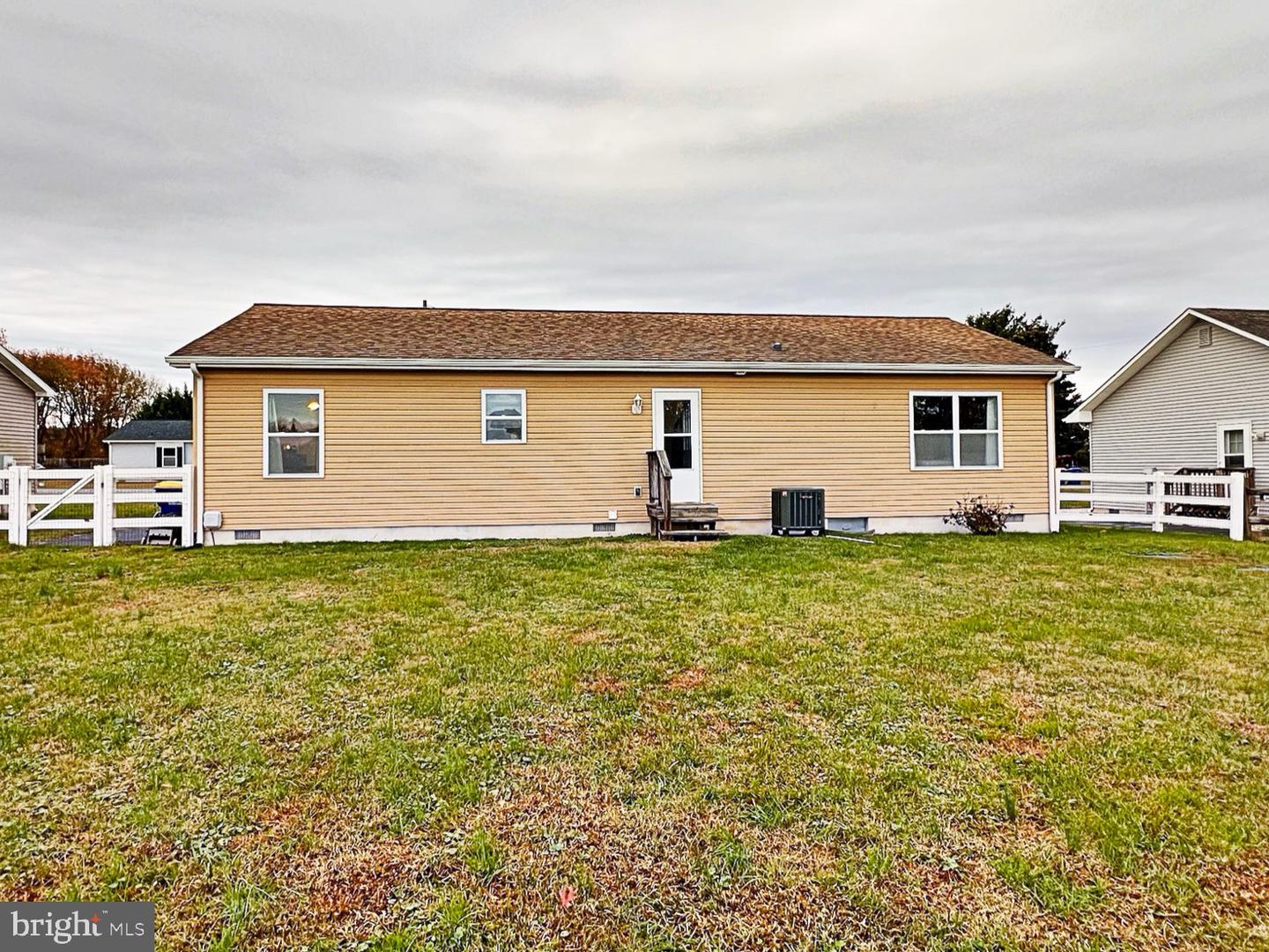 25 S Govan Ave Property Photo 15