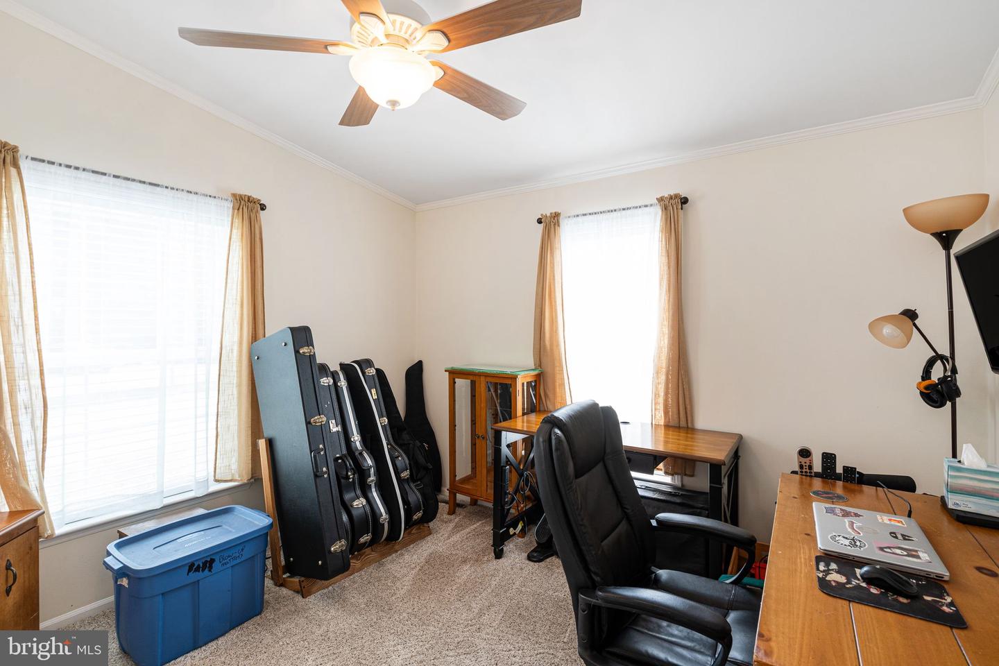 815 Farrall Dr #815 Property Photo 16