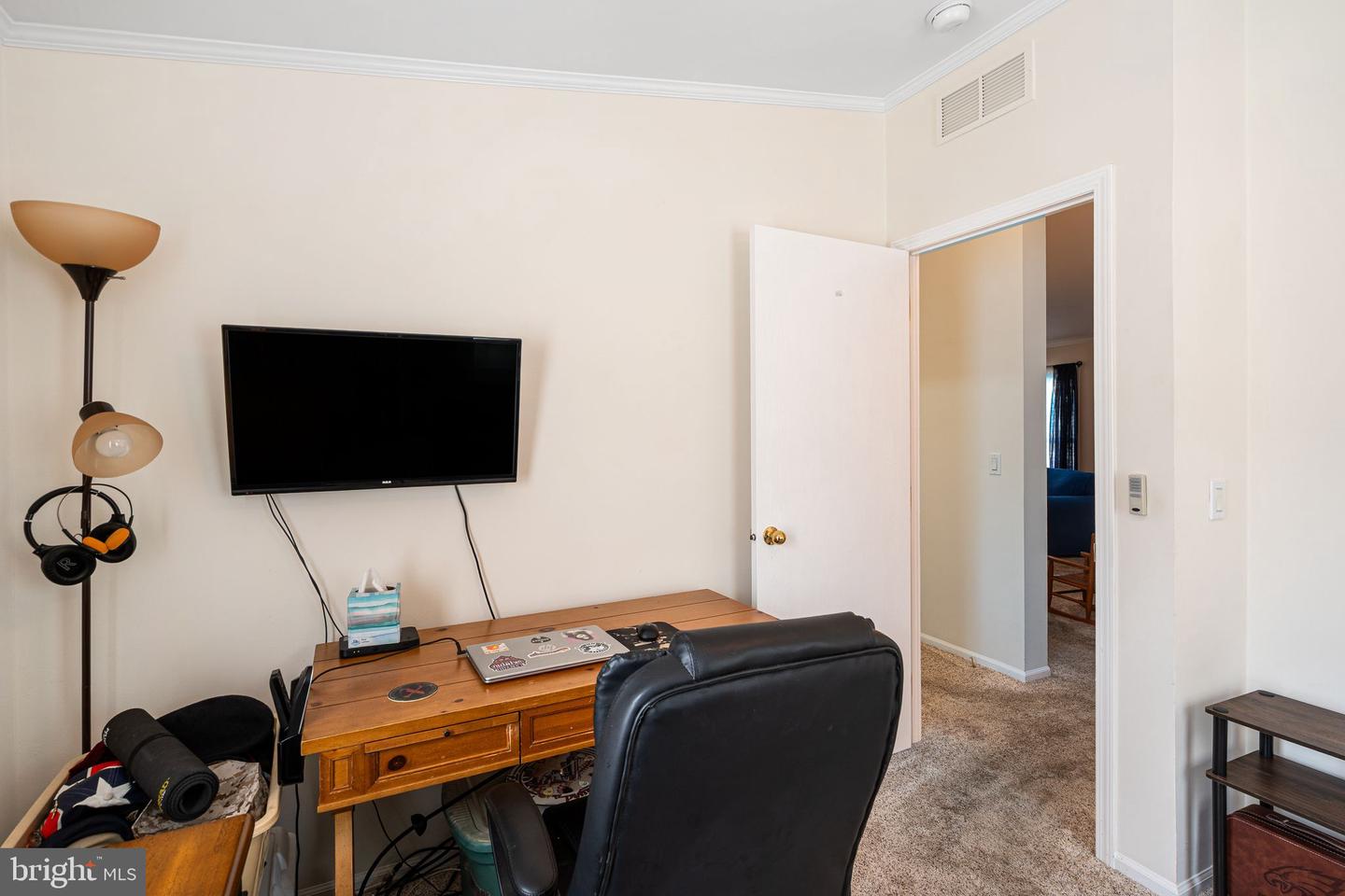 815 Farrall Dr #815 Property Photo 18