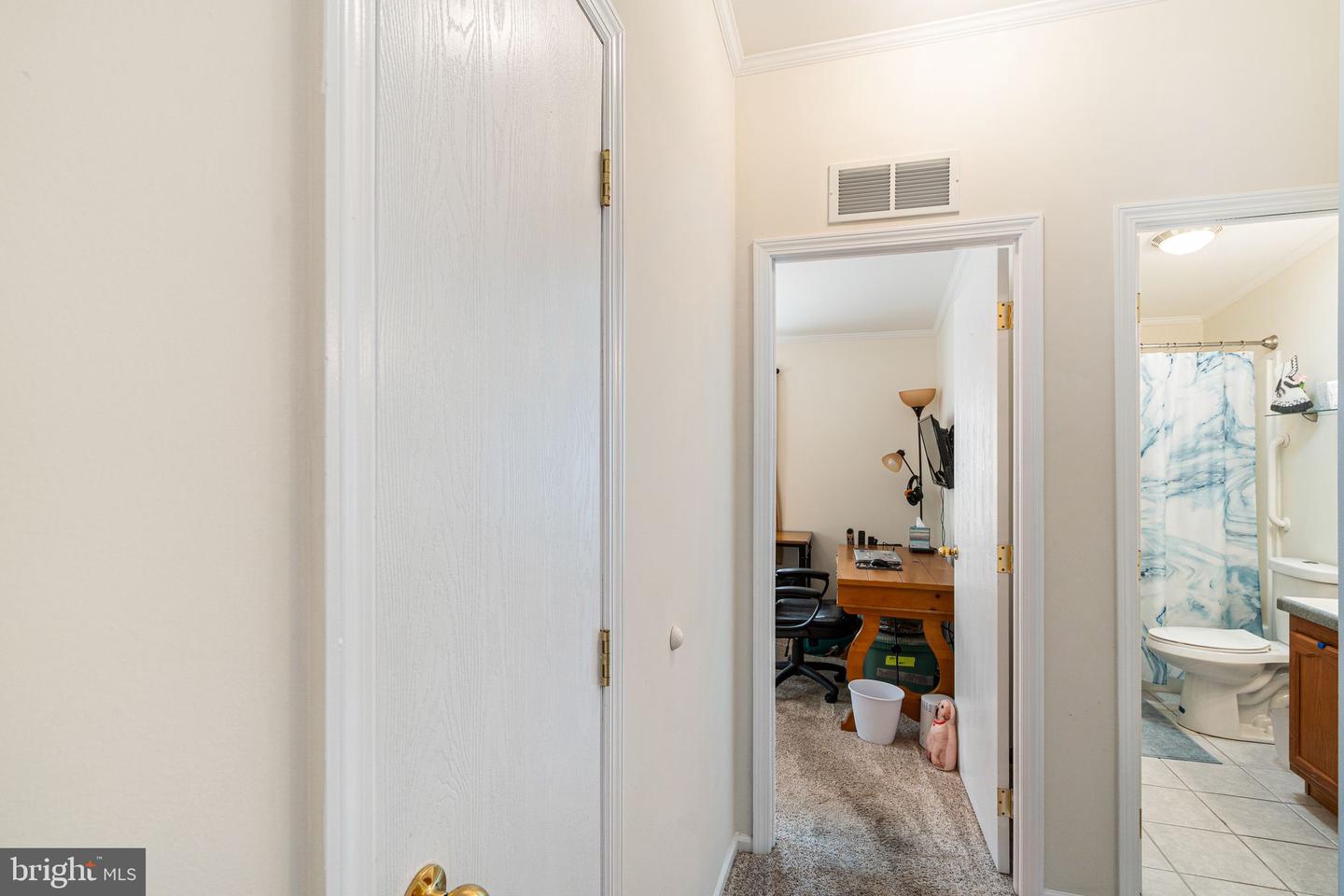 815 Farrall Dr #815 Property Photo 23