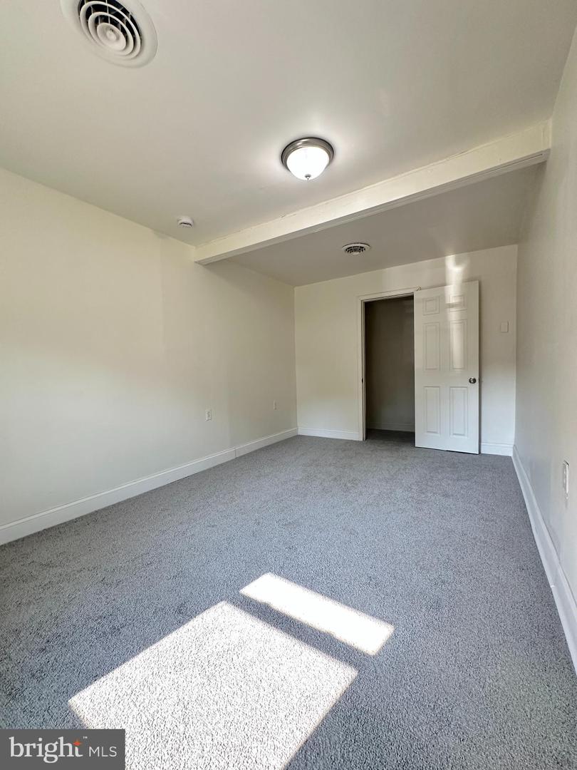 5 S Senator Ave Property Photo 7