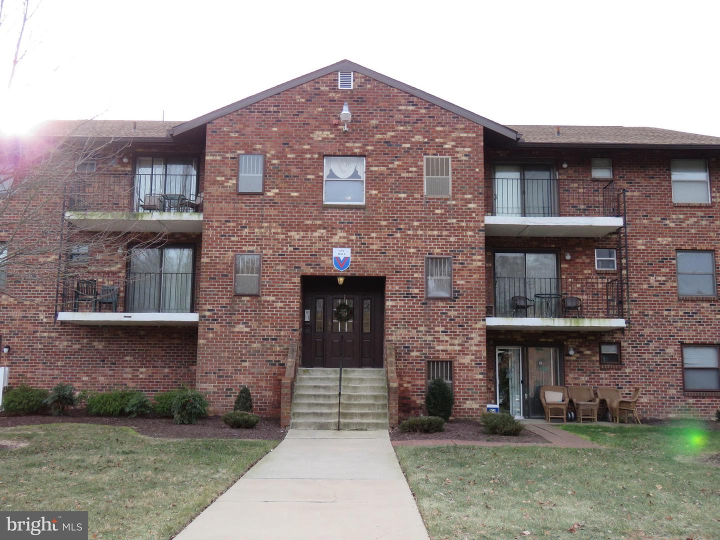 6 Ivy Hall Property Photo 2