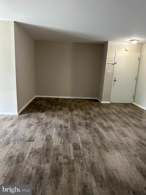 6 Ivy Hall Property Photo 3