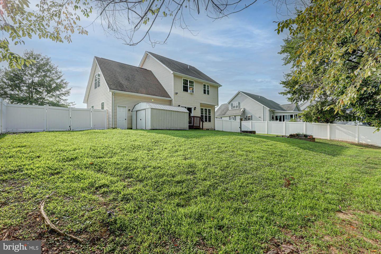 409 India Dr Property Photo 7