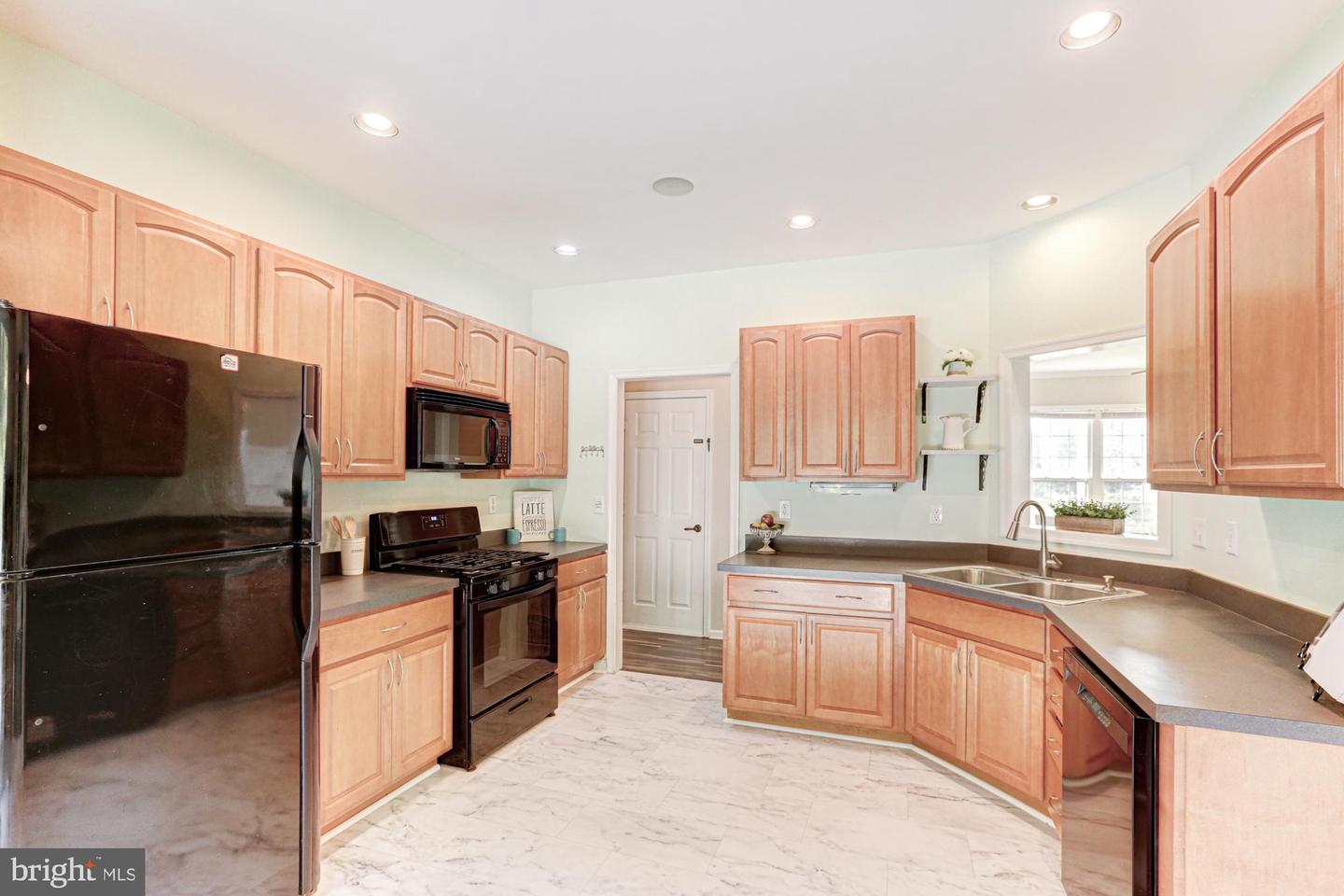 409 India Dr Property Photo 25