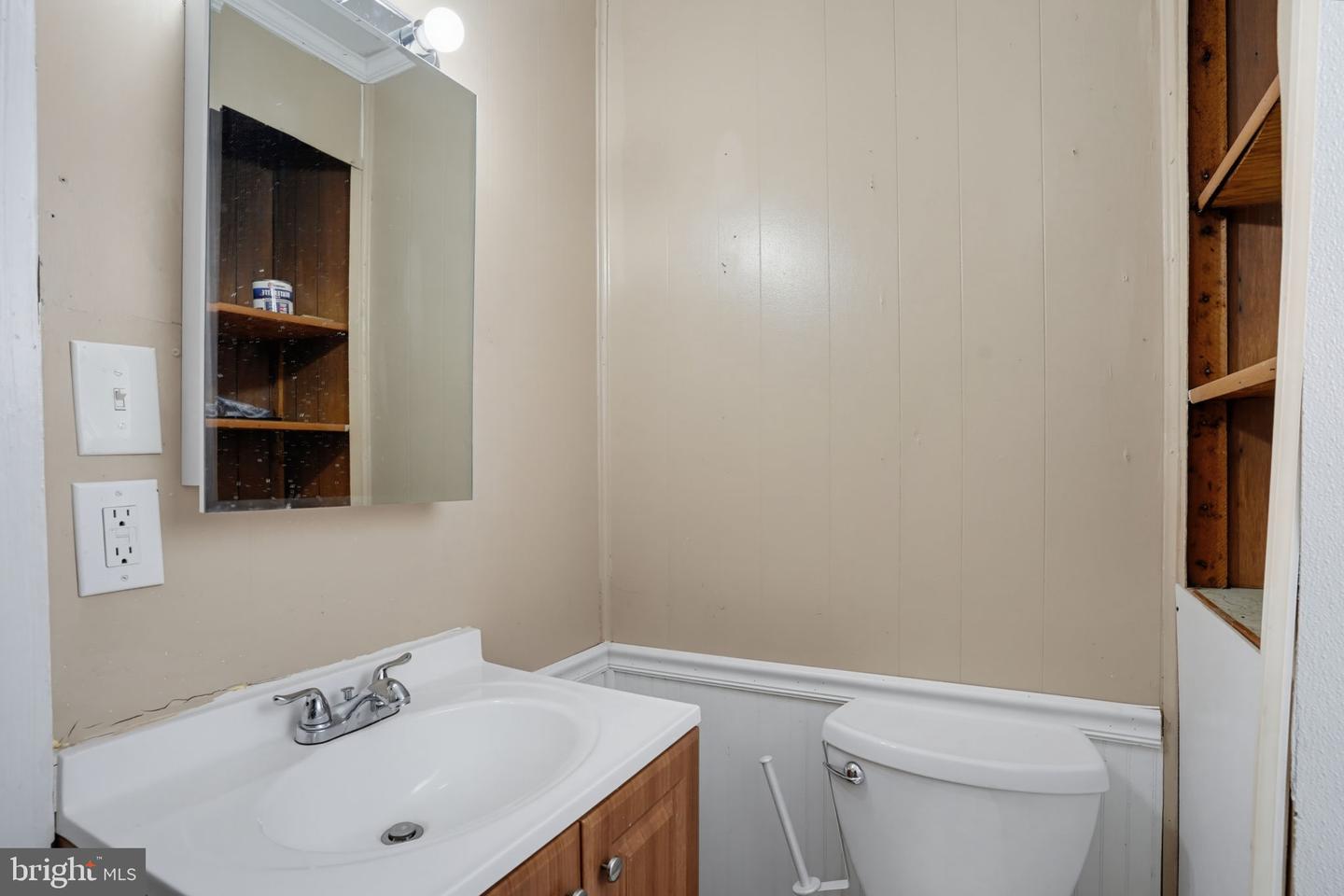 402 Main St Property Photo 42