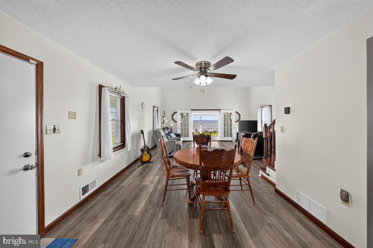 110 North Ave Property Photo 45