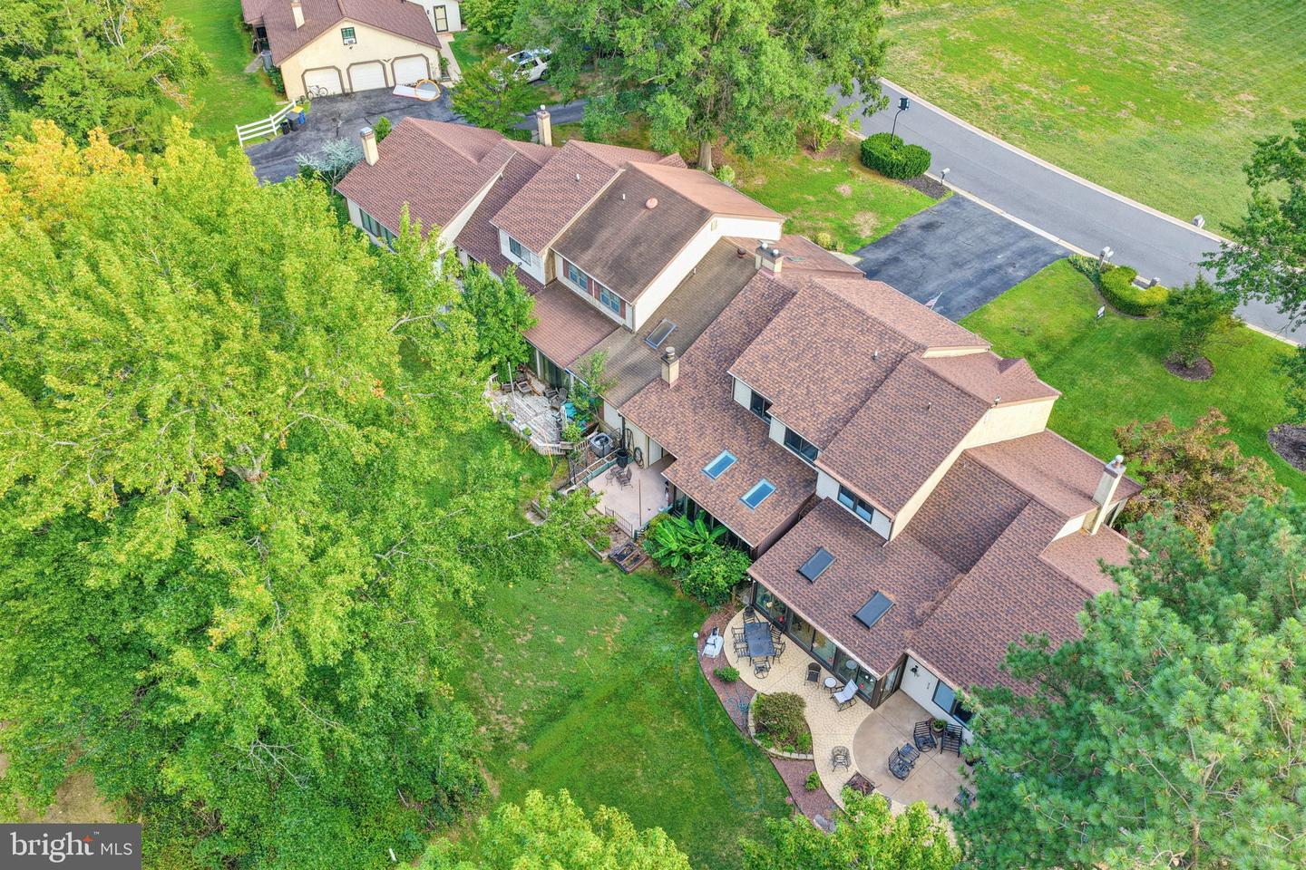 25 S Turnberry Dr Property Photo 7