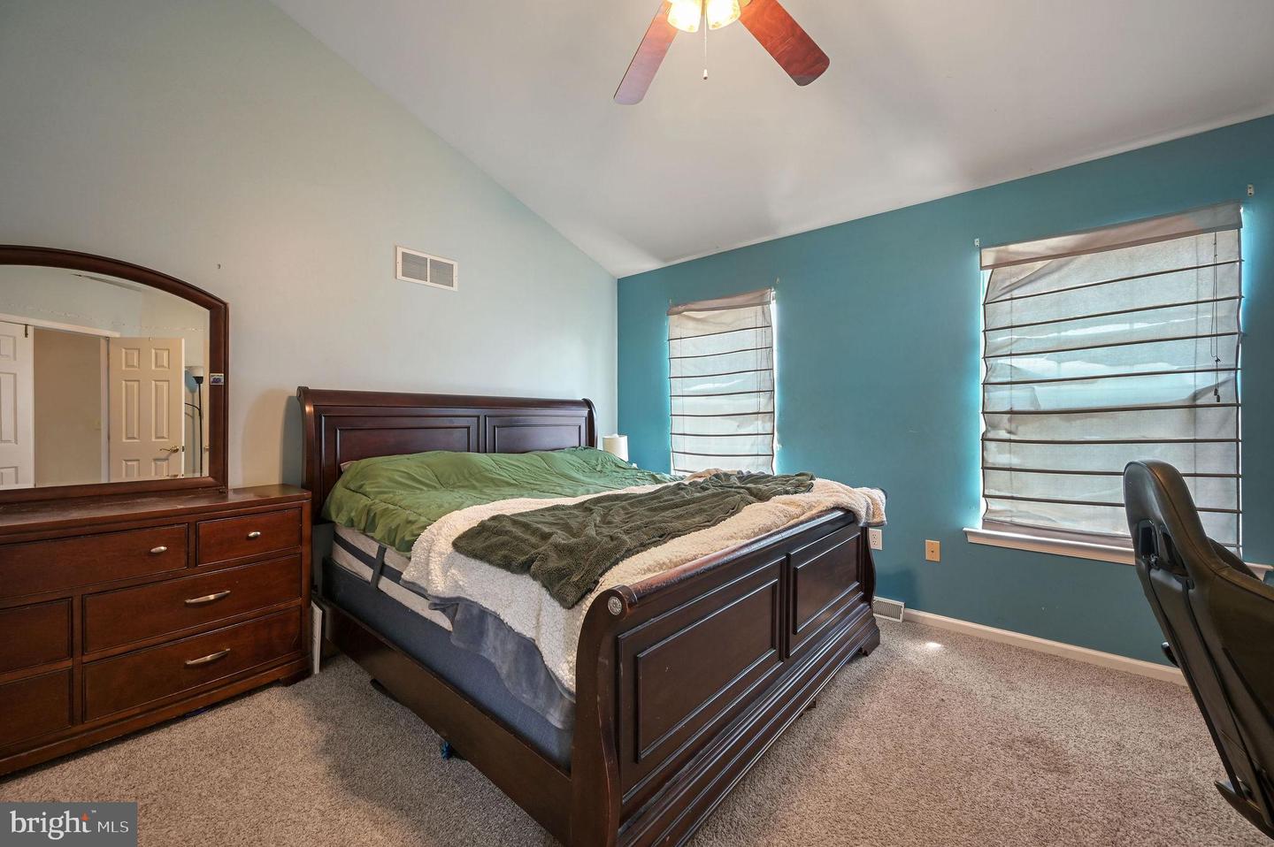 415 Charring Cross Dr Property Photo 14