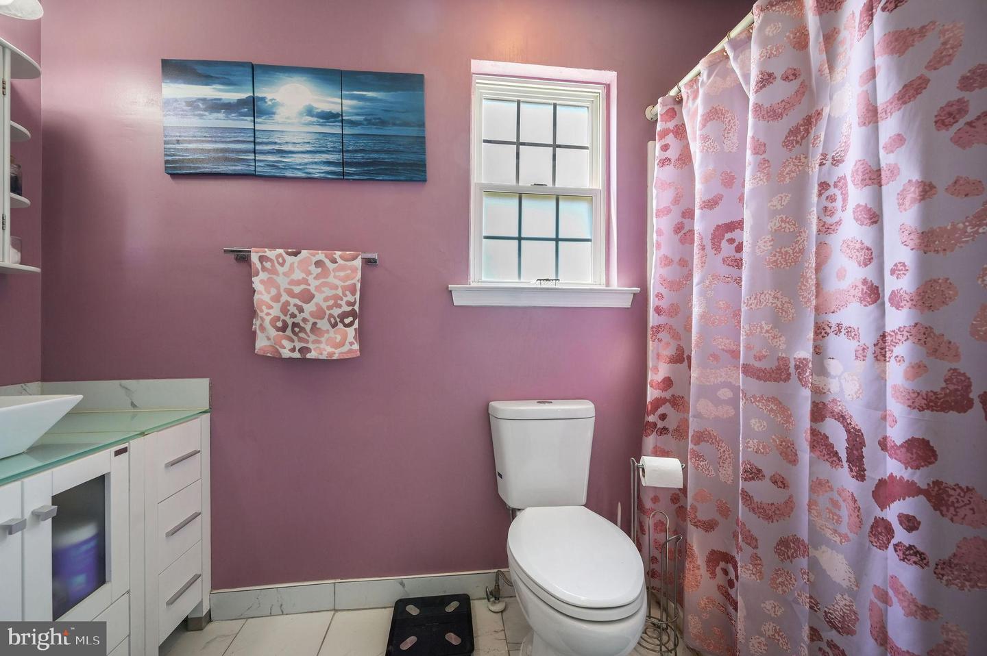 415 Charring Cross Dr Property Photo 15