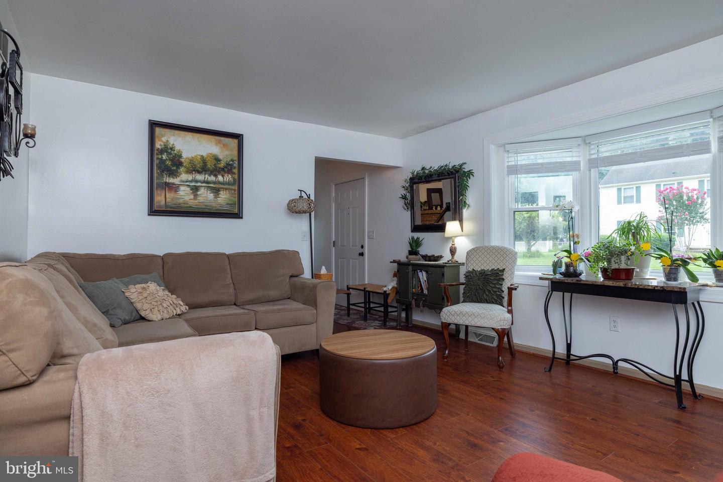 15 Drew Ct Property Photo 5