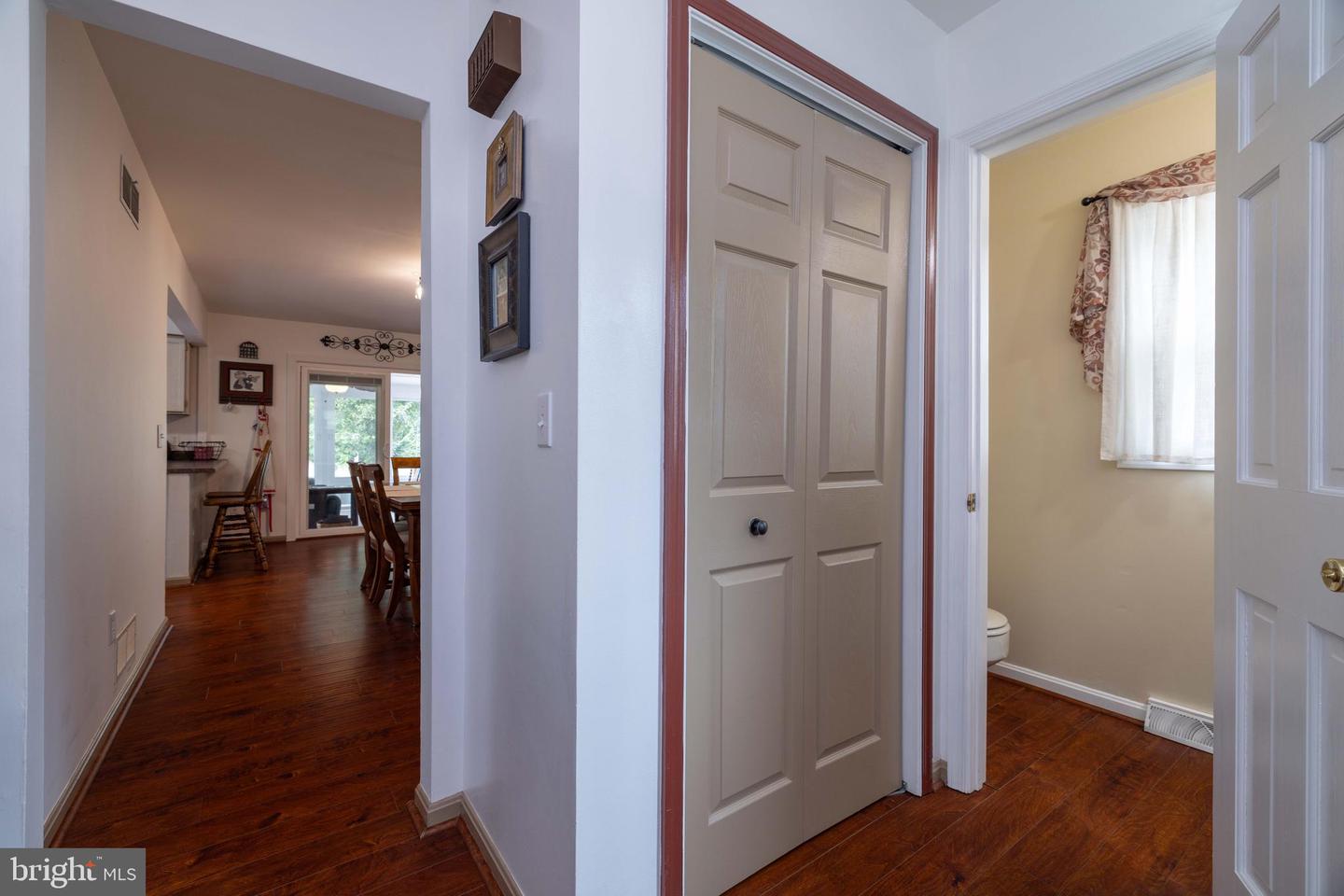 15 Drew Ct Property Photo 21
