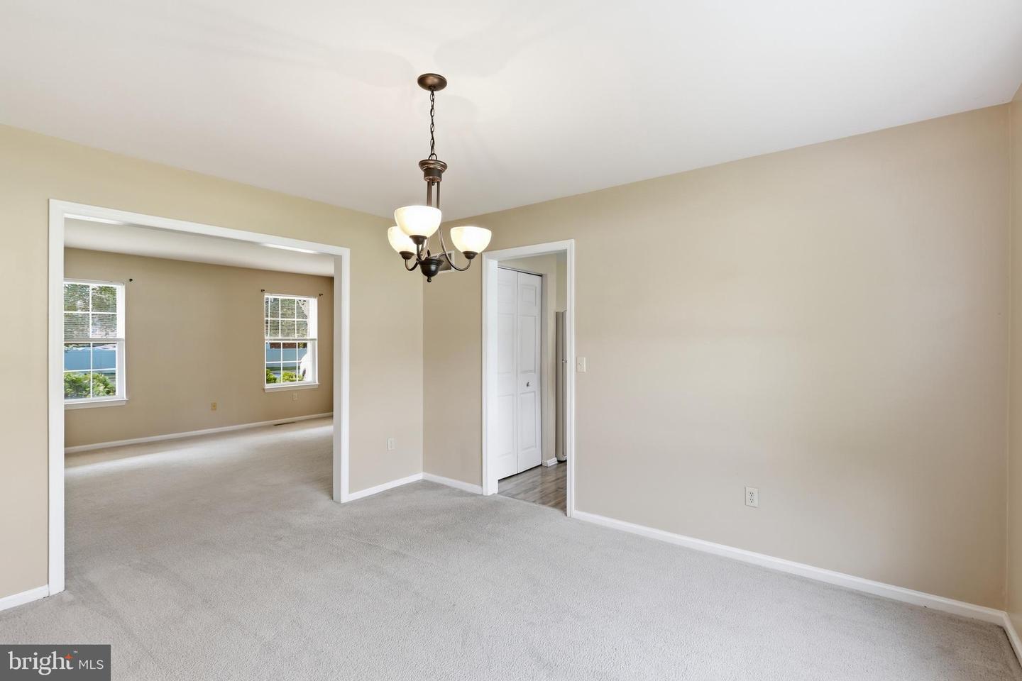 251 N Caroline Pl Property Photo 12