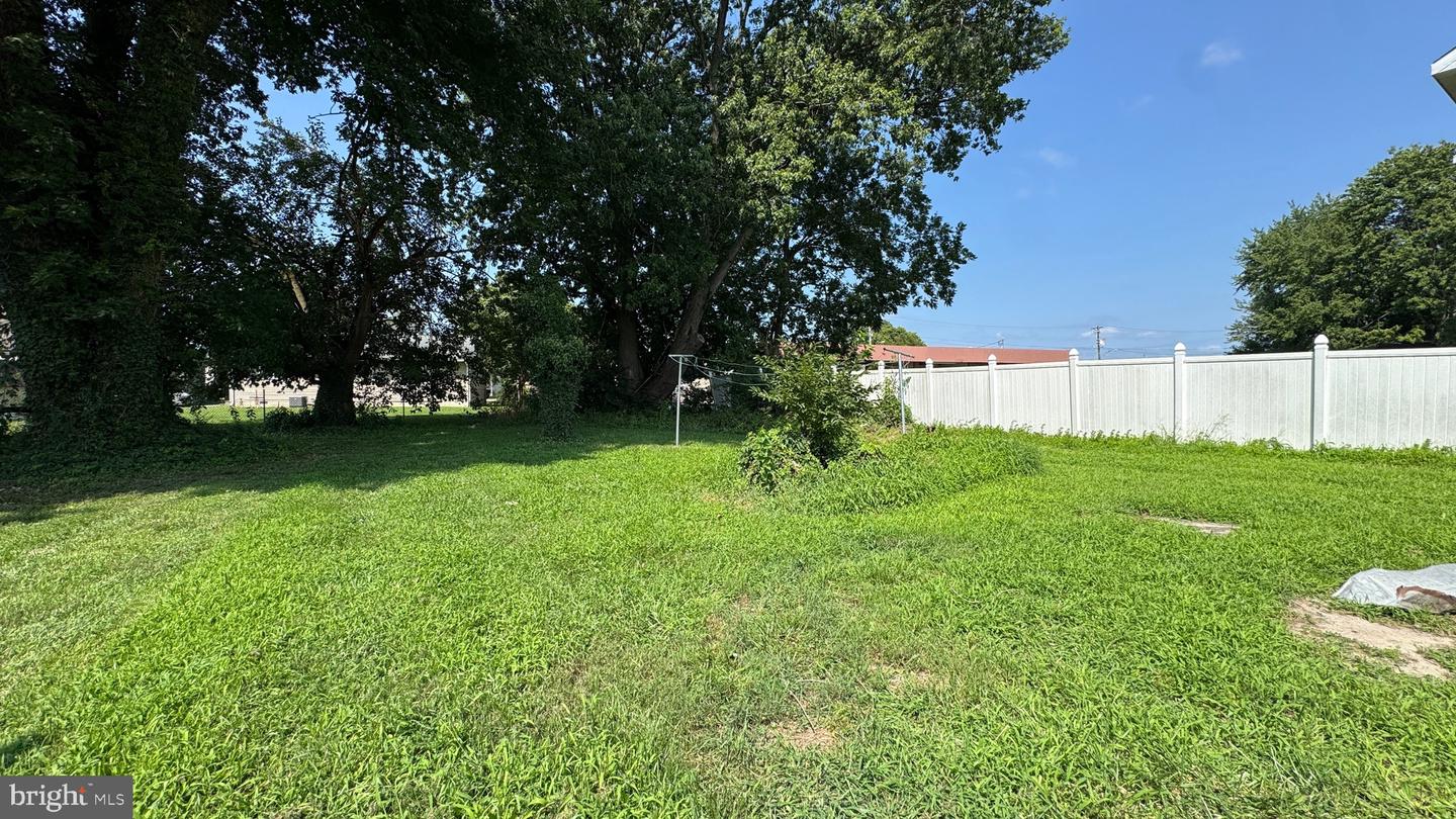 25 Reed St Property Photo 4