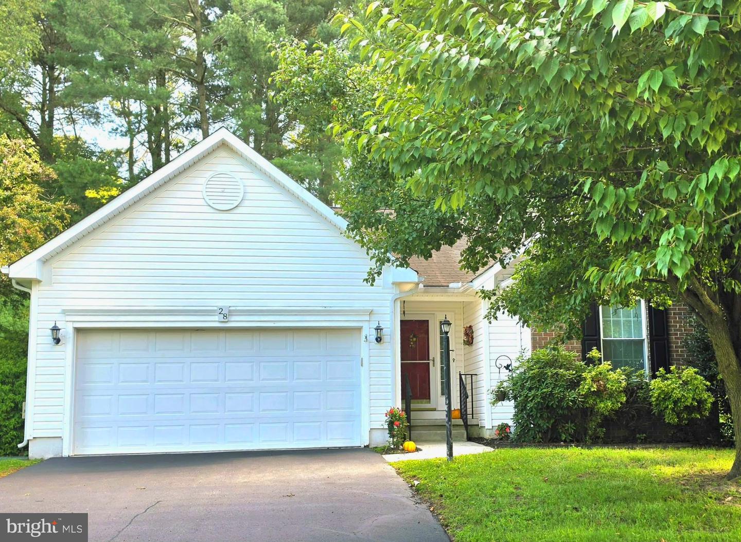 28 Houston St Property Photo 2