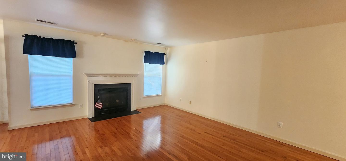 28 Houston St Property Photo 9
