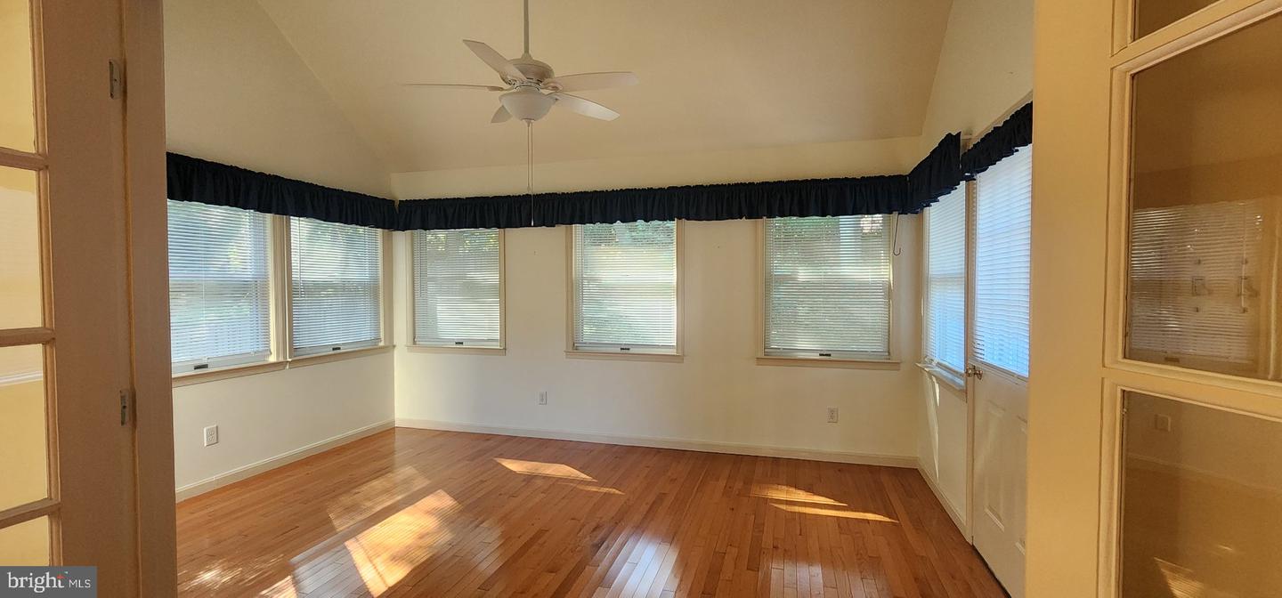 28 Houston St Property Photo 17