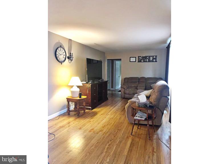 294 Webbs Ln Property Photo 5