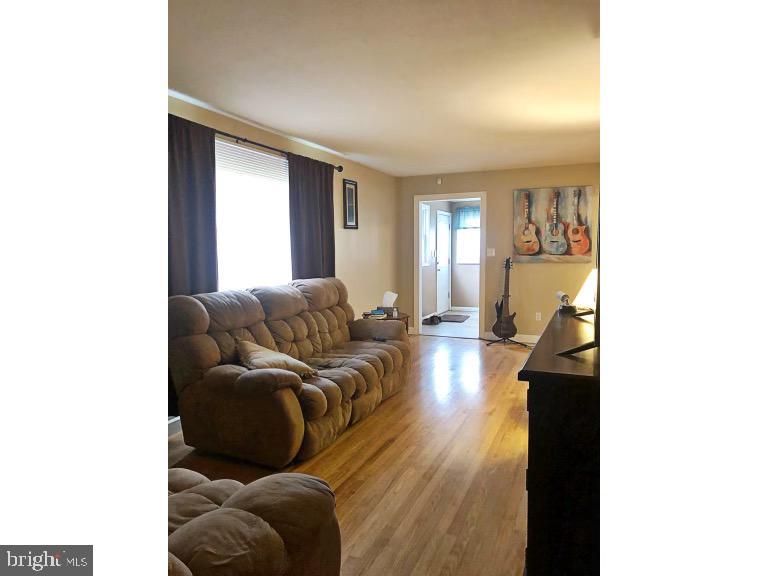 294 Webbs Ln Property Photo 6