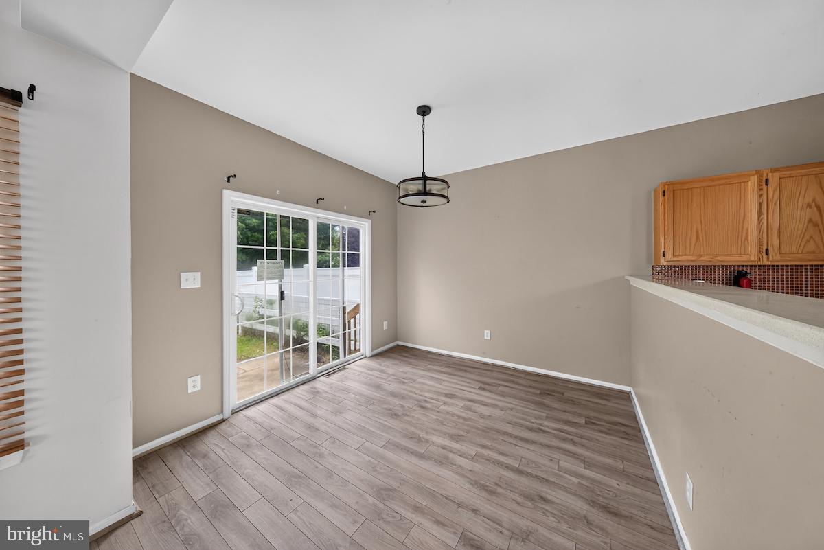 416 Worchester Dr Property Photo 12