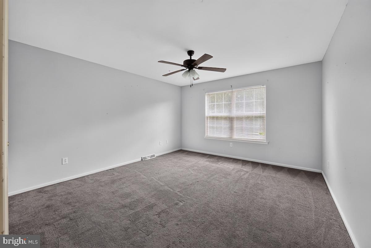 416 Worchester Dr Property Photo 54