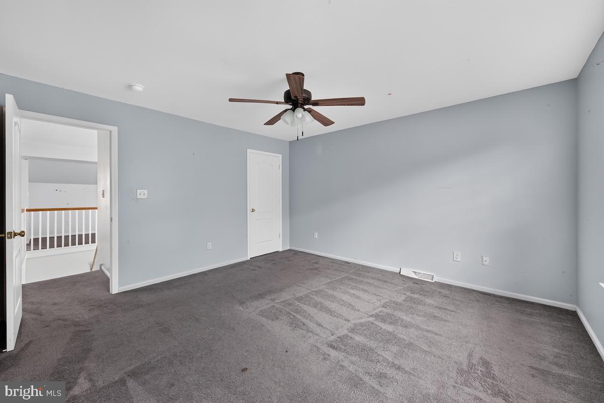 416 Worchester Dr Property Photo 55
