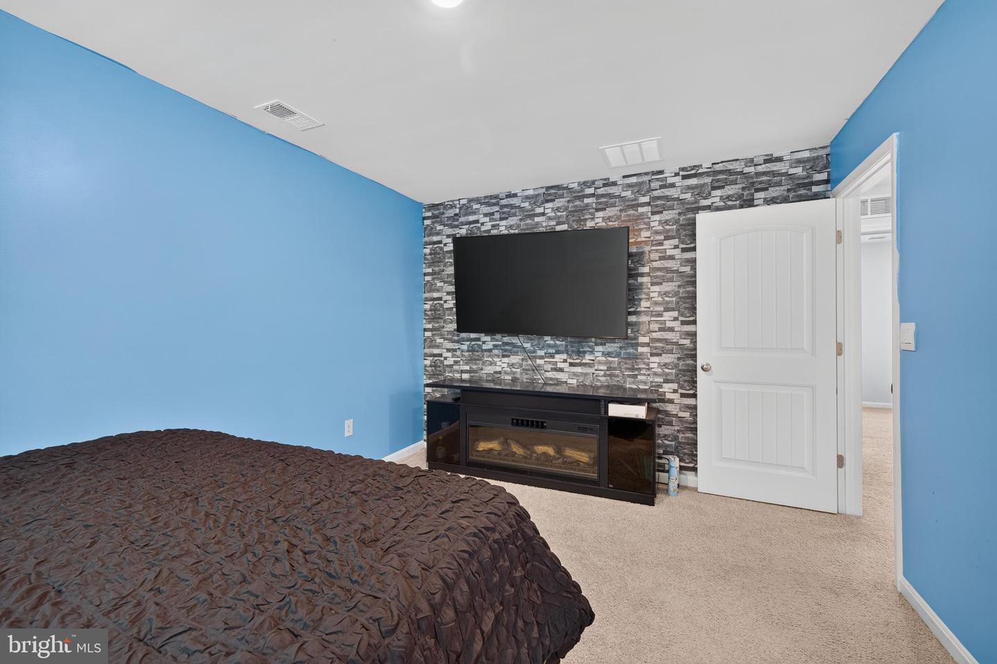 337 Currant Cir Property Photo 25
