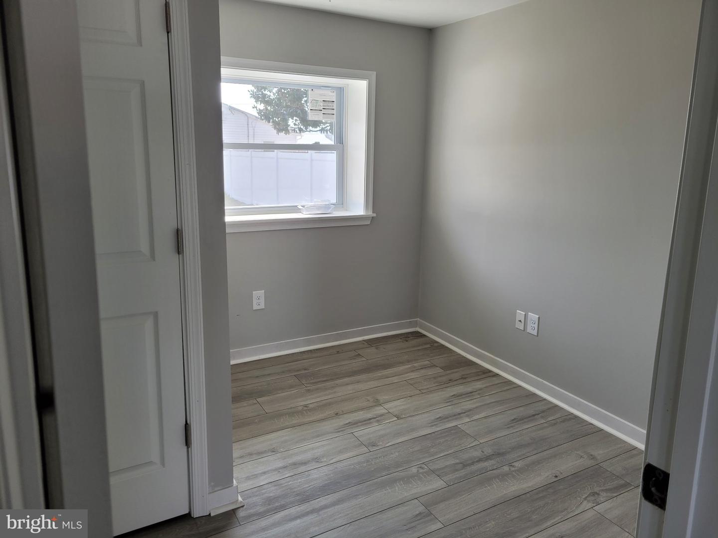 10411 S Dupont Hwy Property Photo 6