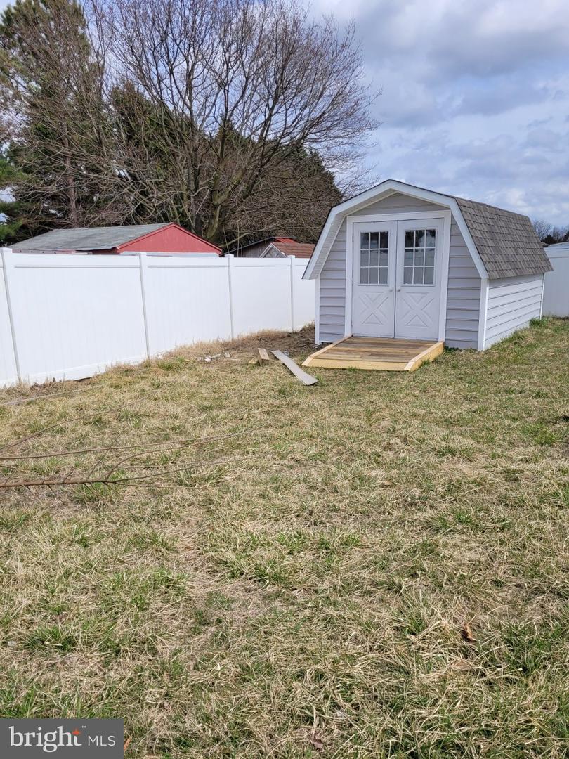 10411 S Dupont Hwy Property Photo 11
