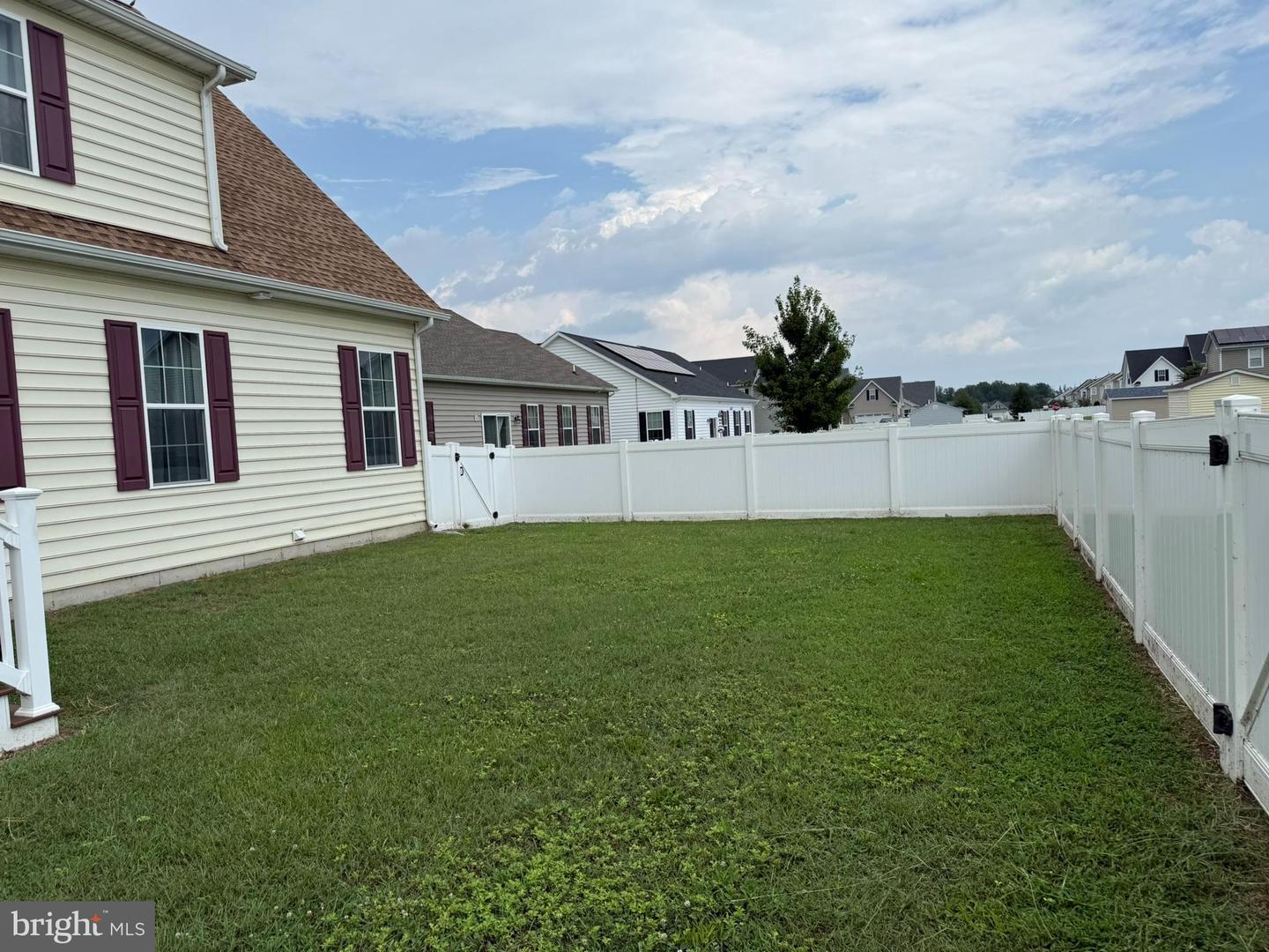 75 Rocky Spring Ct Property Photo 6