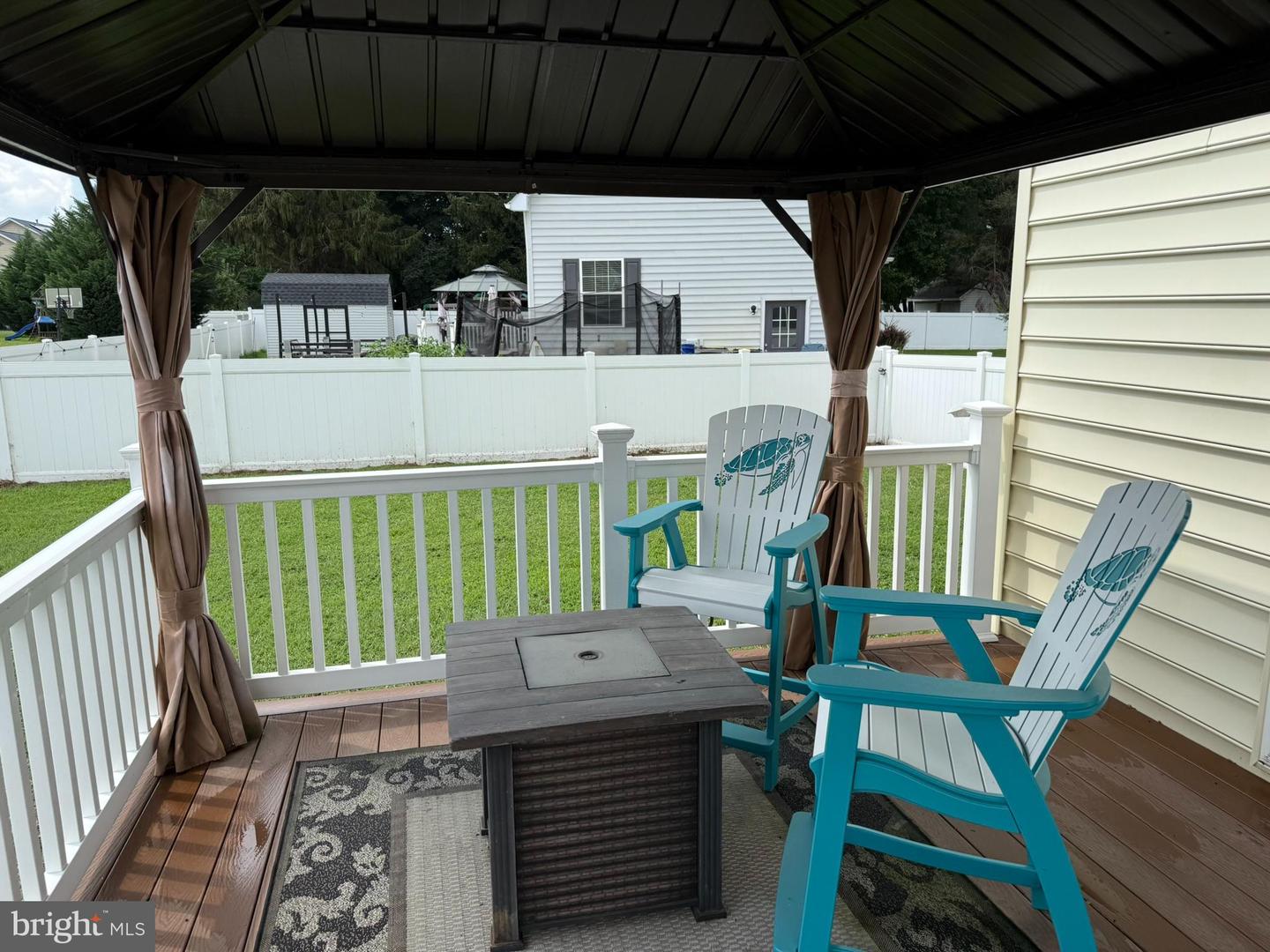 75 Rocky Spring Ct Property Photo 7