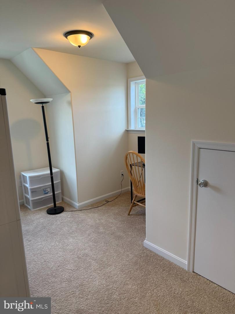 75 Rocky Spring Ct Property Photo 39
