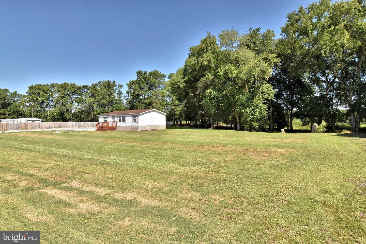 1655 Hickman Rd Property Photo 2