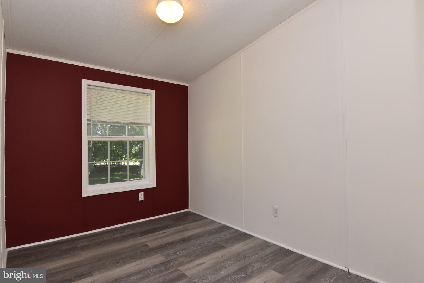 1655 Hickman Rd Property Photo 22