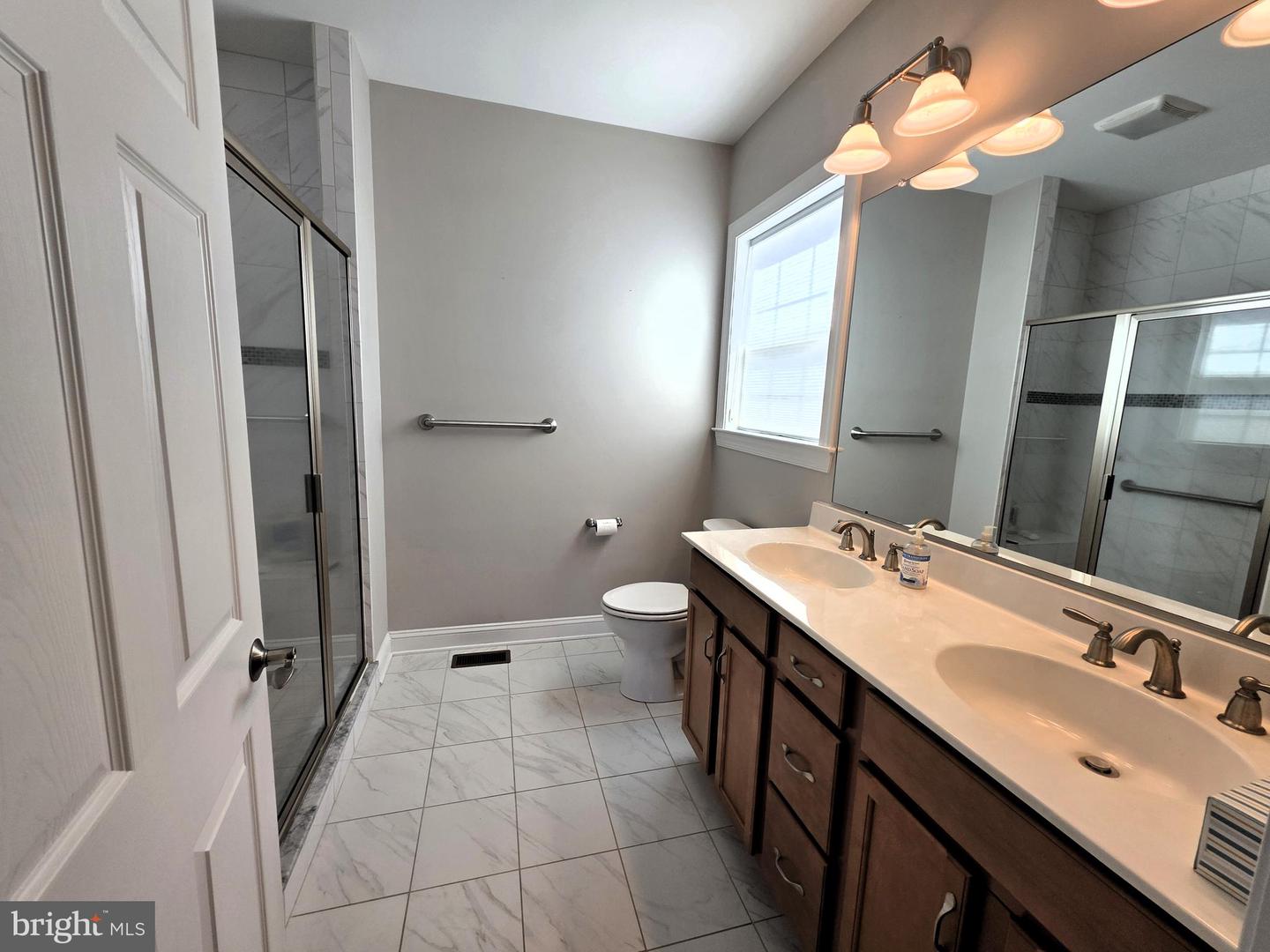 16 Lexie Ct Property Photo 7