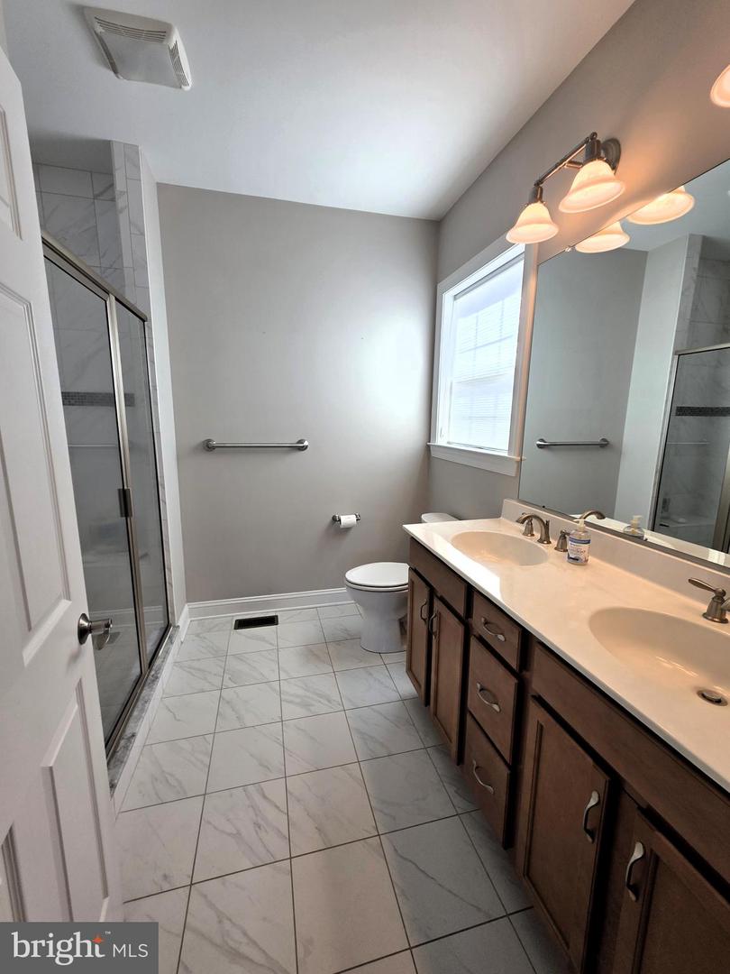 16 Lexie Ct Property Photo 9