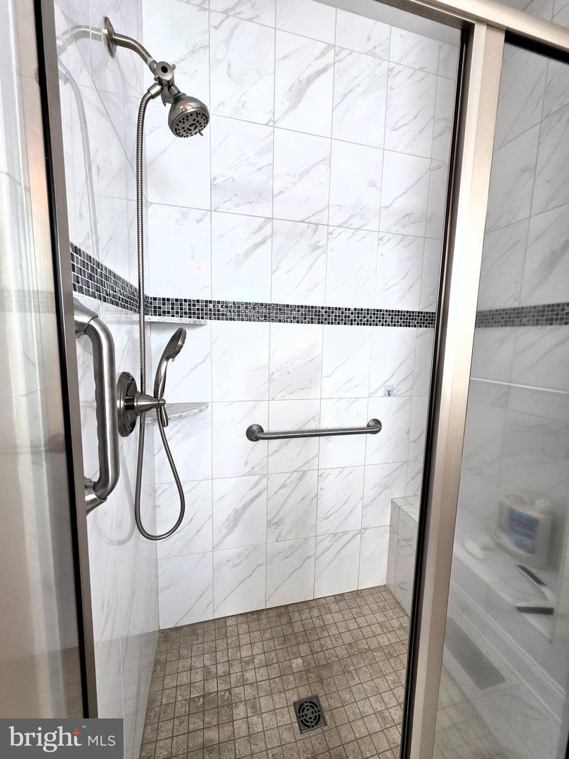 16 Lexie Ct Property Photo 14