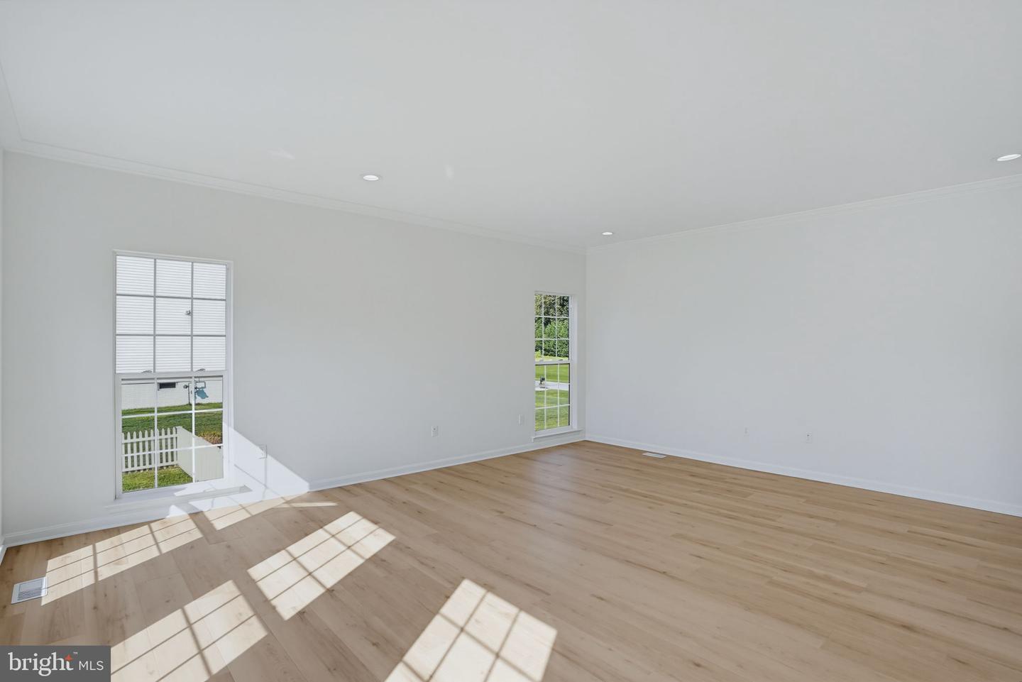 205 Saundra Property Photo 38
