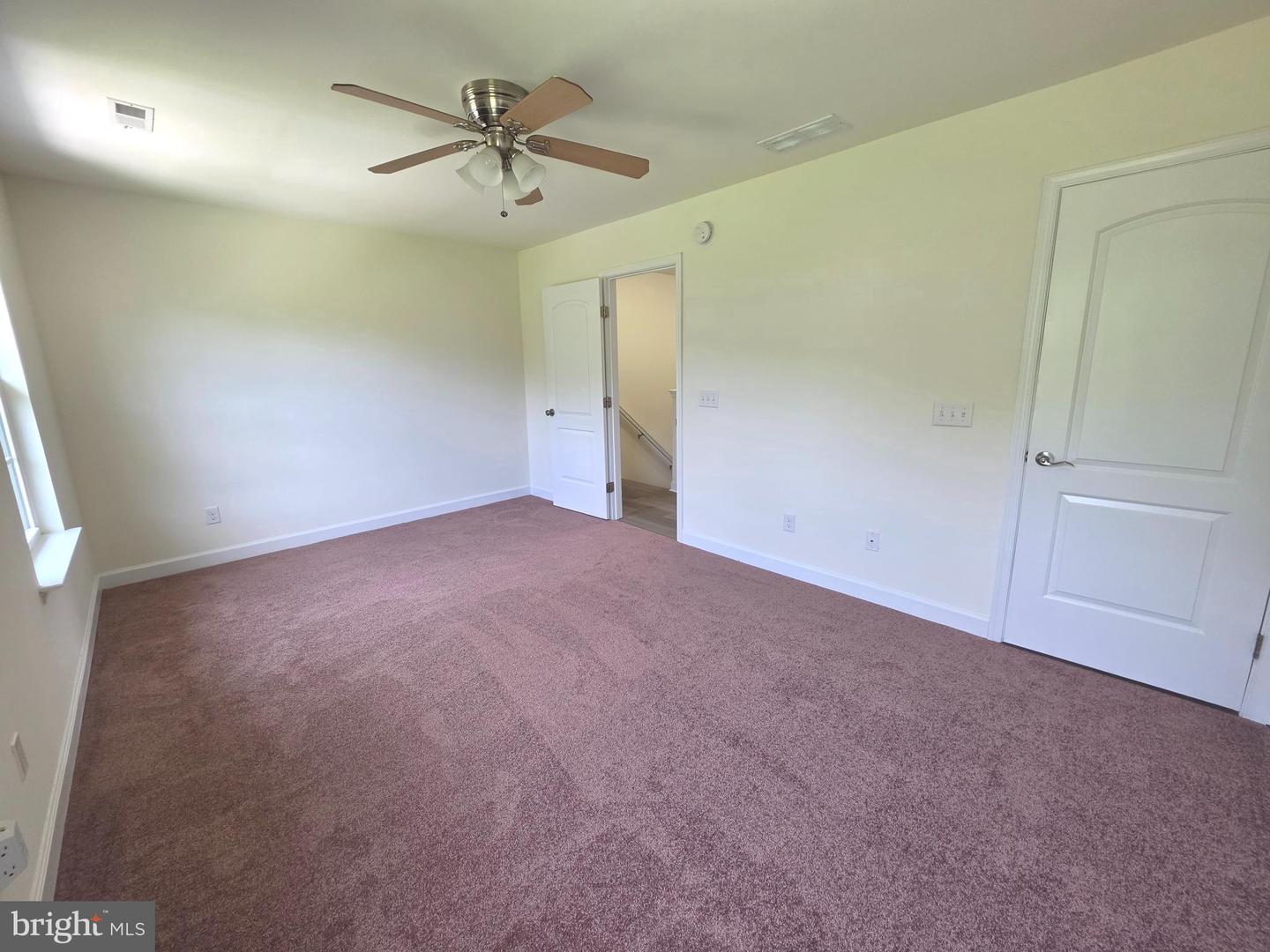143 Medal Way Property Photo 15