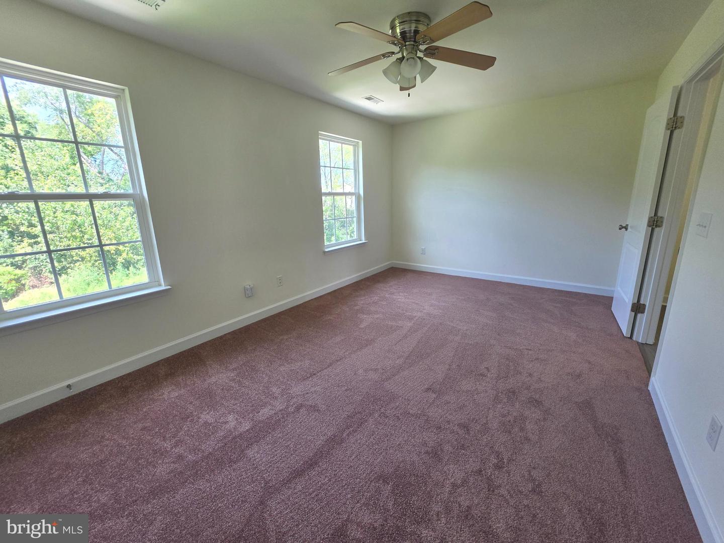 143 Medal Way Property Photo 16