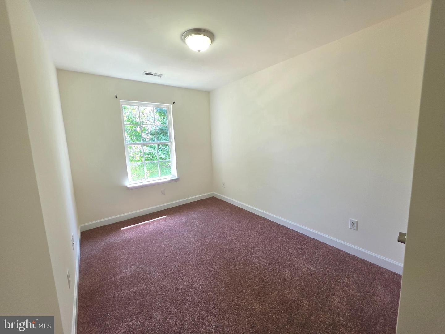 143 Medal Way Property Photo 22