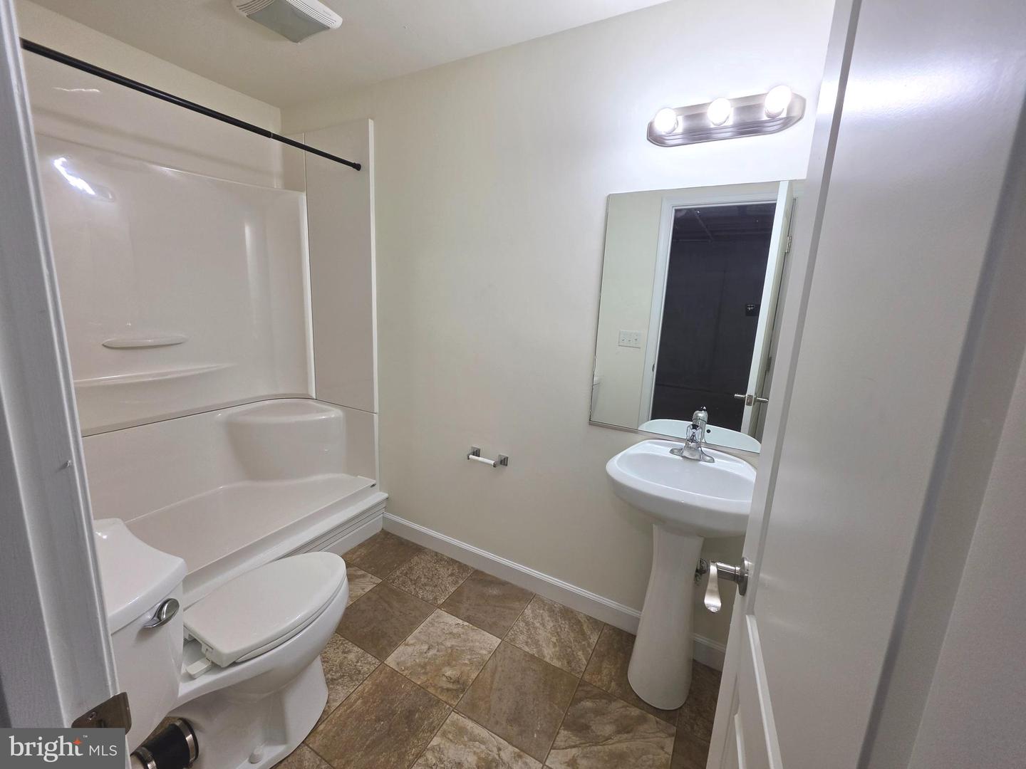 143 Medal Way Property Photo 29